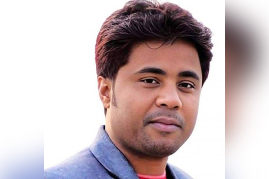 পুলিশকে ধাক্কা দিয়ে আ.লীগ নেতা ছিনতাই