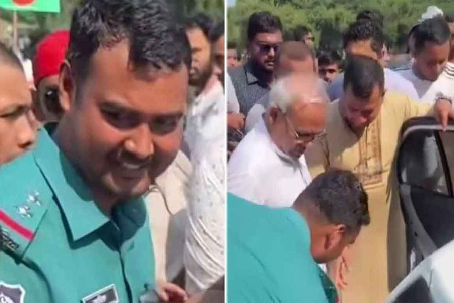 রিজভীর পা ধরে সালাম: পুলিশ সার্জেন্ট আরিফুল ক্লোজড