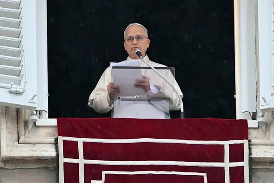 অবিলম্বে যুদ্ধবিরতির আহ্বান জানালেন পোপ লিও