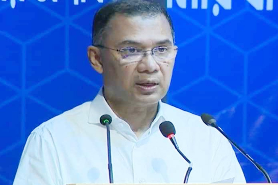 মেধানির্ভর জনপ্রশাসন গড়ে তুলতে সরকার বদ্ধপরিকর: প্রধানমন্ত্রী