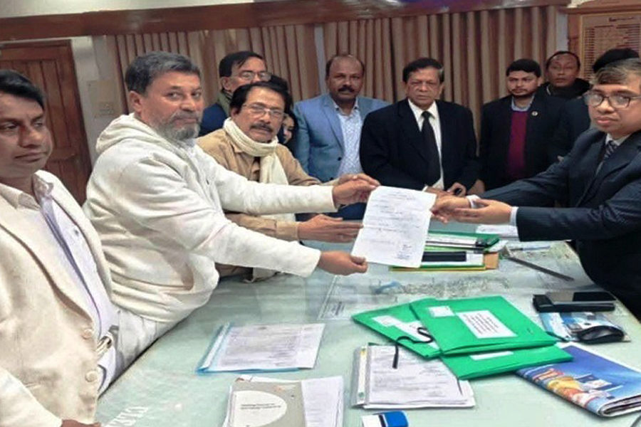 মনোনয়নপত্র জমা দিলেন বিএনপি’র জাহান্দার আলি মিয়া