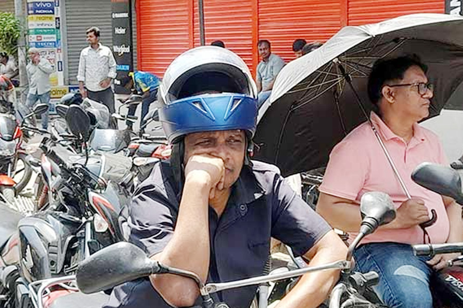 রাজশাহীতে জ্বালানি তেলের সংকট তীব্র