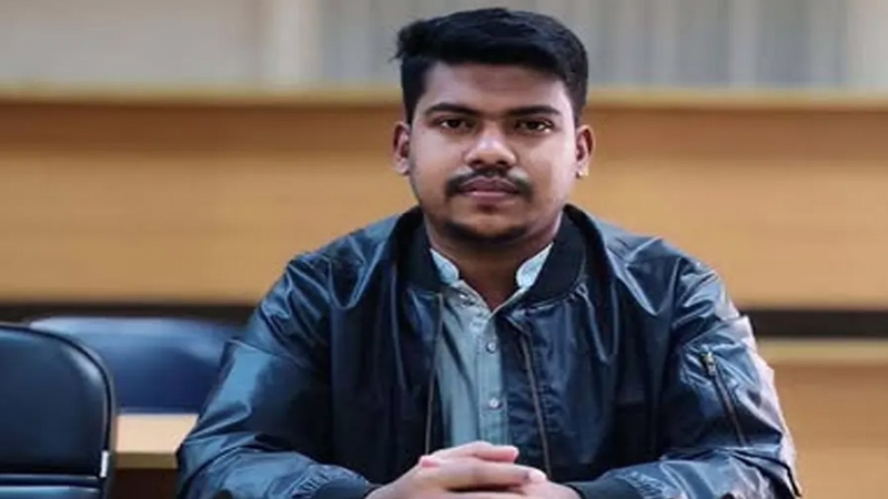 বাঙলা কলেজ ছাত্রদল নেতার পদত্যাগ