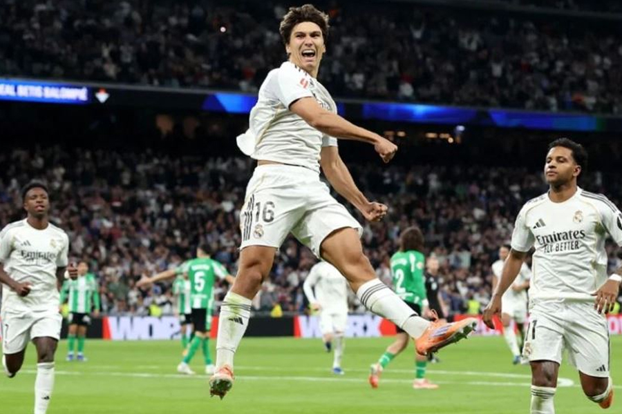 বেতিসকে উড়িয়ে দিল রিয়াল