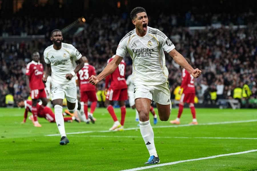 সেভিয়ার বিপক্ষে জয়ে বার্সার ওপর চাপ বাড়াল রিয়াল