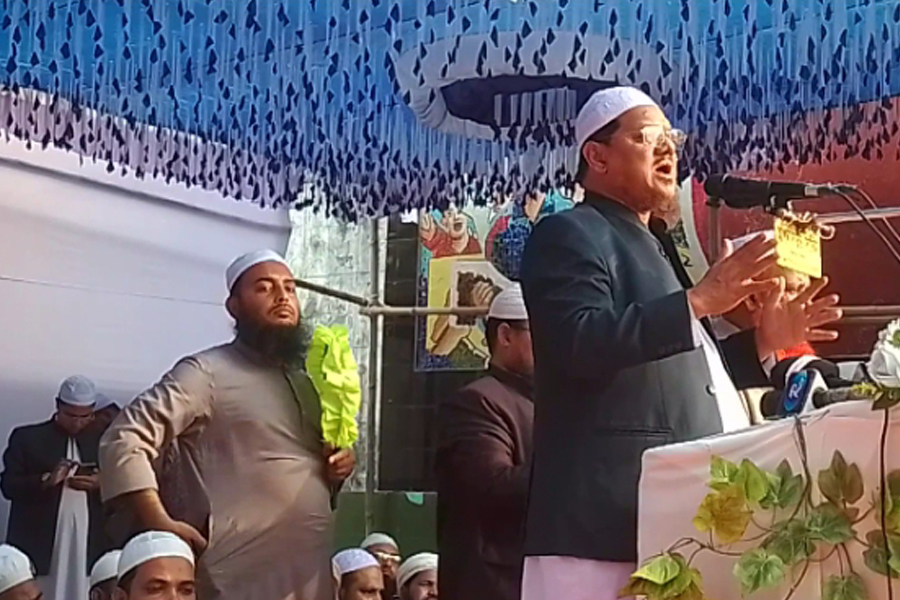 আবু সাইদ মুগ্ধরা প্রচলিত নিয়মে দেশ পরিচালনার জন্য জীবন দেন নাই