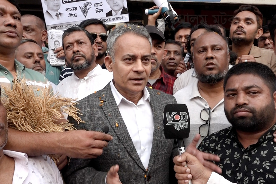 নির্বাচনের পরিবেশ নষ্ট হতে দেওয়া যাবে না: রবিউল আলম