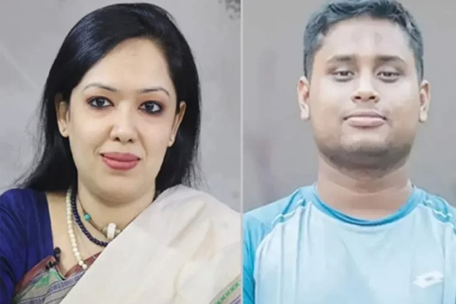 রুমিন ফারহানা হাসনাত আবদুল্লাহর খোঁজ নিলেন