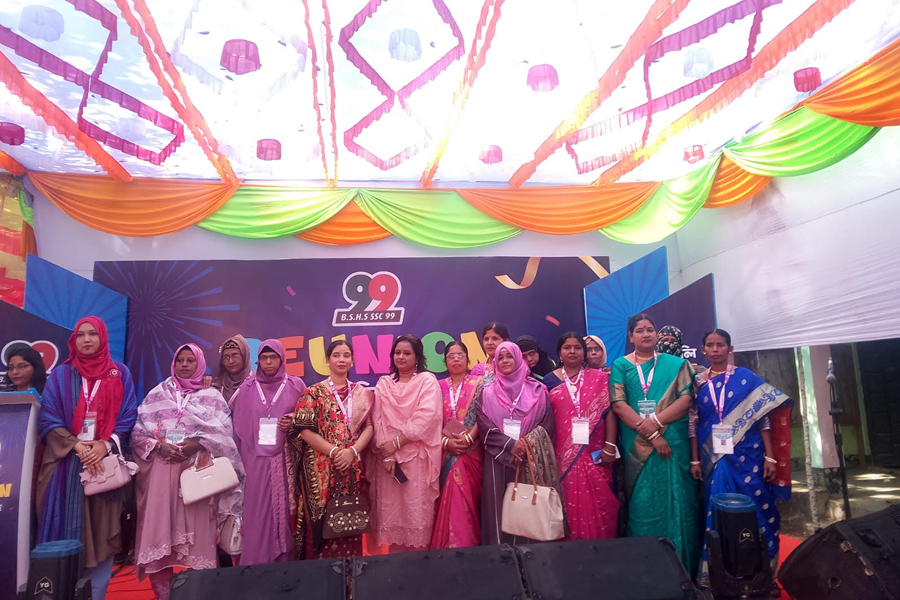 এসএসসি ৯৯ ব্যাচের মিলন মেলা