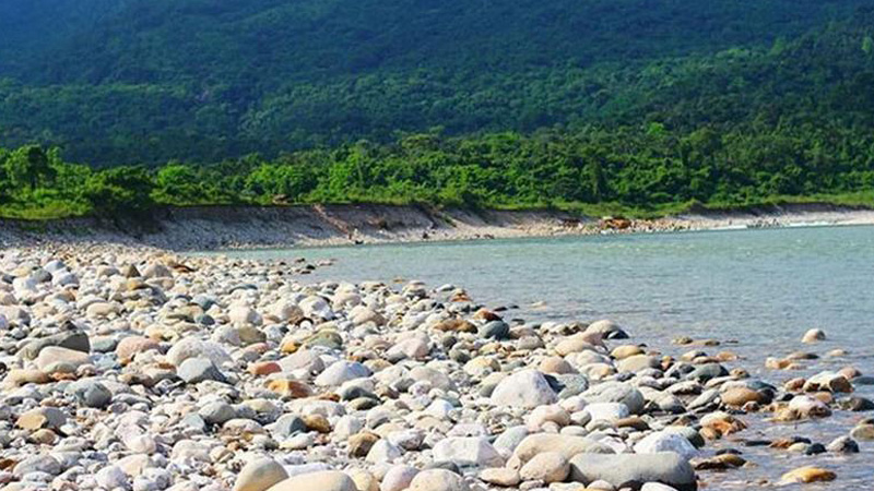 পাথর লুটের ঘটনায় অজ্ঞাত ১৫০ জনের বিরুদ্ধে মামলা