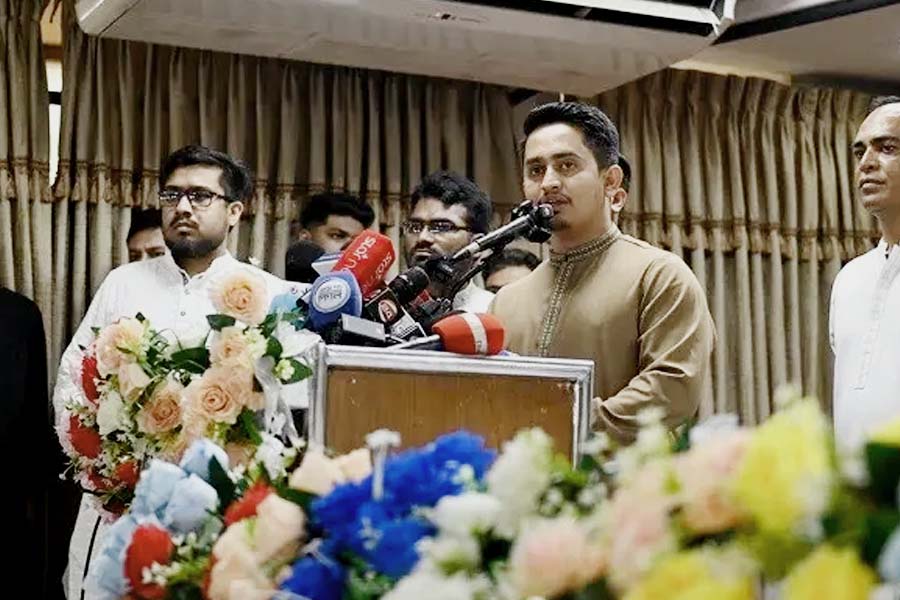 বিএনপিসহ সব দলের জন্য এনসিপির দরজা খোলা: সারজিস