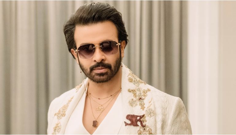 নতুন লুকে শাকিব খানের বার্তা