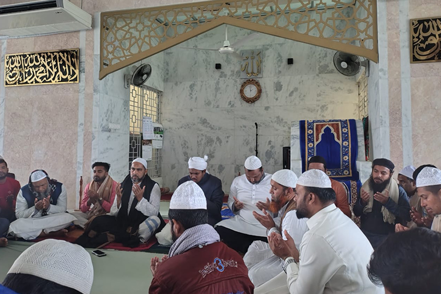 বেগম খালেদা জিয়ার রোগমুক্তি কামনায় দোয়া অনুষ্ঠিত