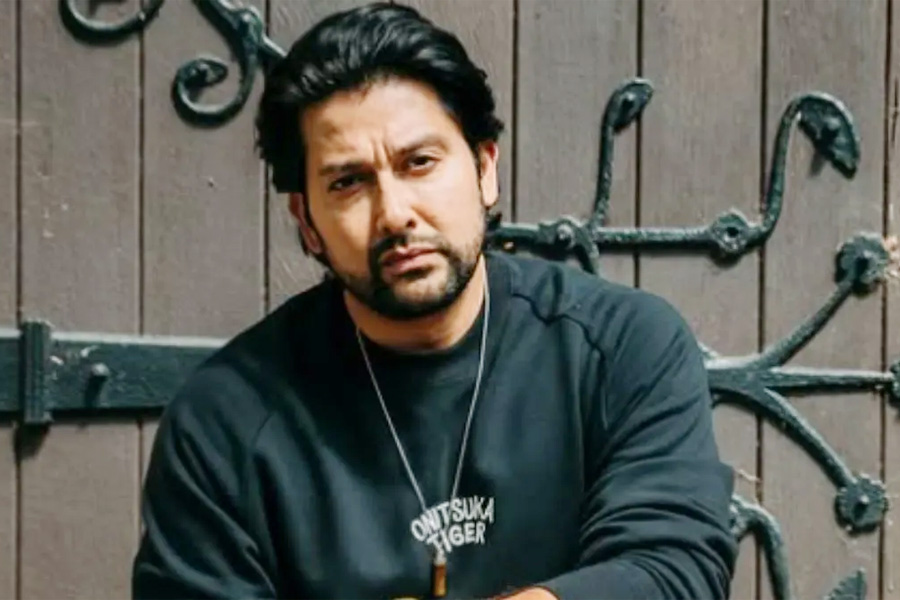 গুজবের নীরবতা ভাঙলেন আফতাব শিবদাসানি