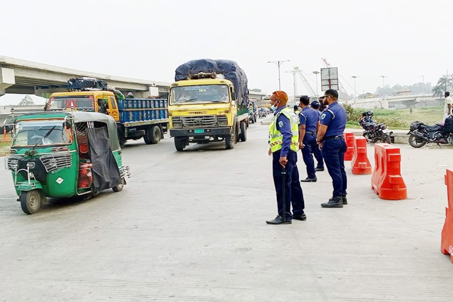 উত্তরের মহাসড়কে ১২শ’ পুলিশ ও আকাশে ড্রোনের নজরদারি