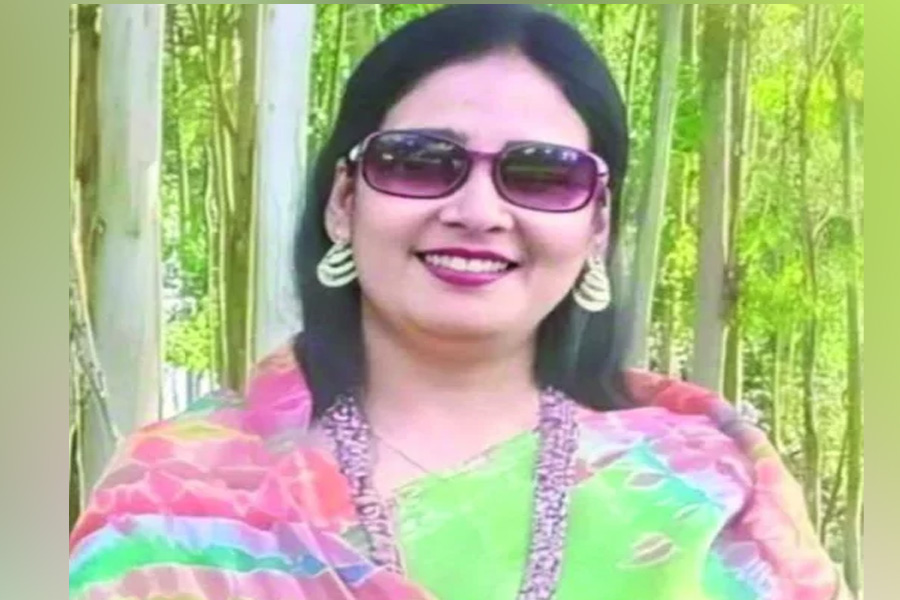 গোবিন্দগঞ্জে মহিলা আওয়ামী লীগ নেত্রী সুইটি গ্রেপ্তার