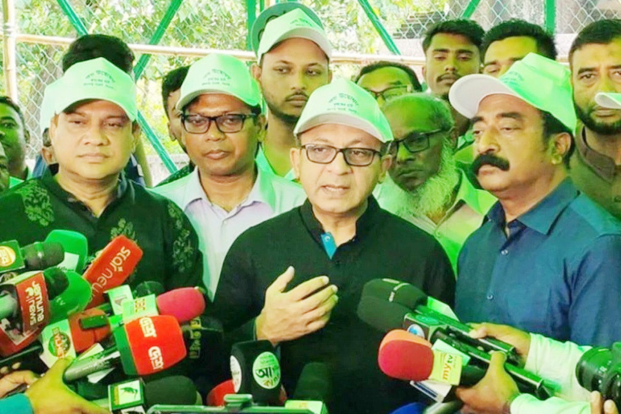 সিন্ডিকেটে আর বাজার নিয়ন্ত্রিত হবে না : বাণিজ্যমন্ত্রী