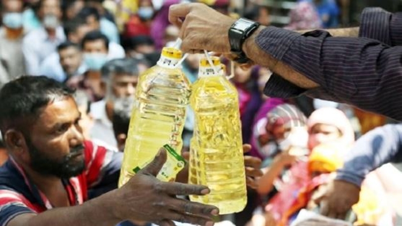 তেলের দাম ৩৫ টাকা বাড়াল টিসিবি
