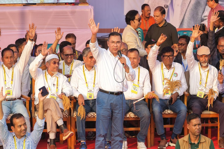 ভোট কেন্দ্র পাহারা দিতে হবে