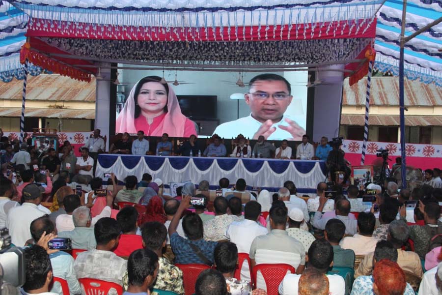 প্রথমবারের মতো একই ‘মঞ্চে’ তারেক রহমান ও জুবাইদা রহমান