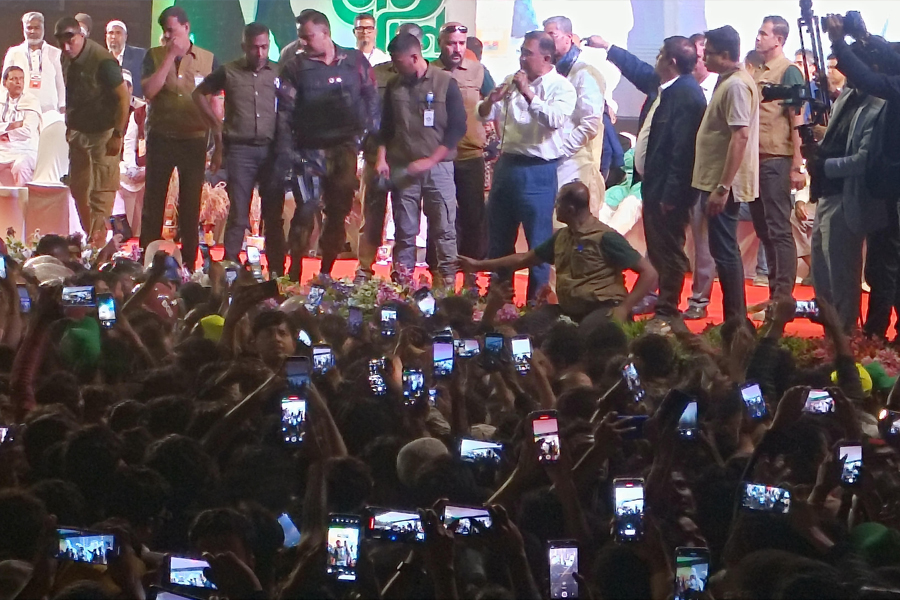 ধানের শীষ বিজয়ী হলে ফেনীর সম্মান বাড়বে