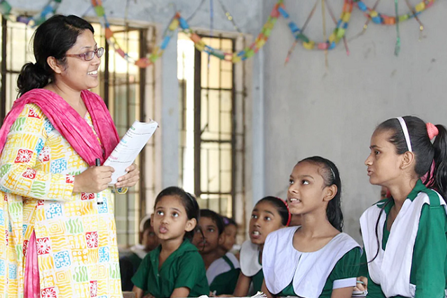 বিশ্ব শিক্ষক দিবস আজ