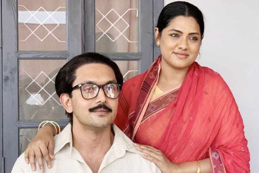 আরিফিন শুভকে নিয়ে তিশার আবেগঘন প্রশংসা