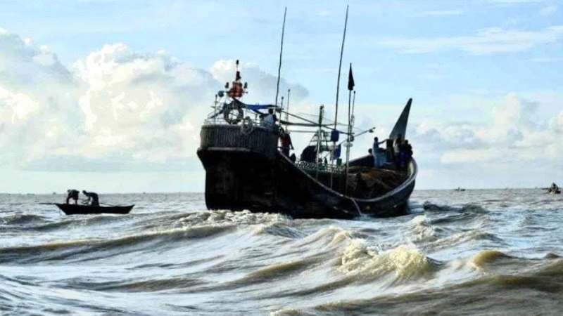 বঙ্গোপসাগরে ট্রলার ডুবে নিখোঁজ কমলনগরের ৪ জেলে