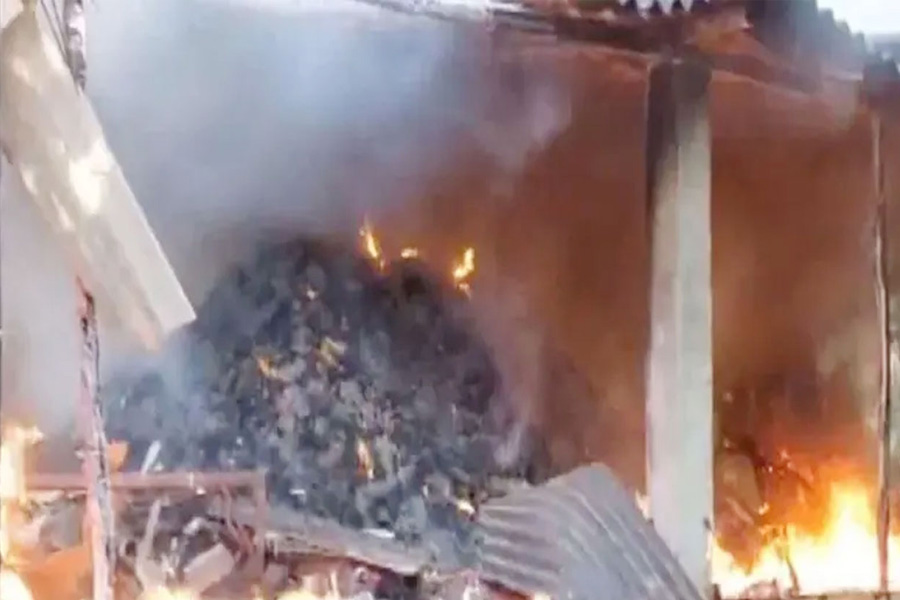 ওড়িশায় নারীকে হত্যার জেরে জ্বালিয়ে দেওয়া বাঙালি গ্রাম