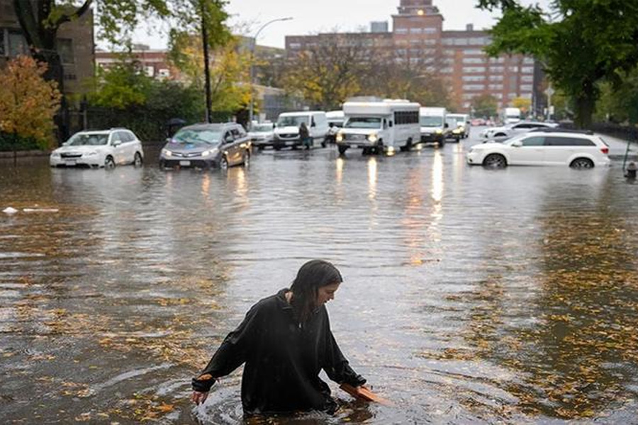 নিউইয়র্কে রেকর্ড বৃষ্টিপাত ও বন্যা, নিহত ২
