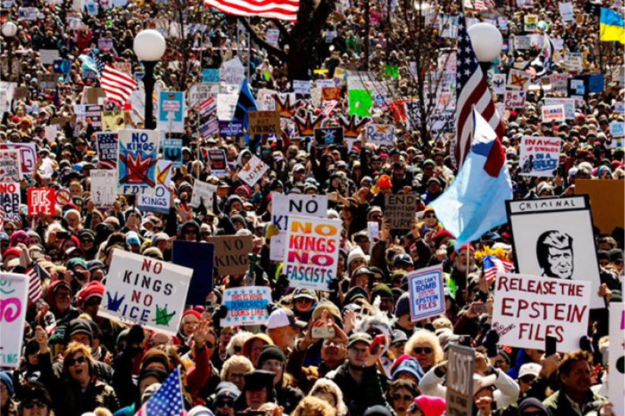দাবি একটাই- ‘ট্রাম্পকে বিদায় দাও’