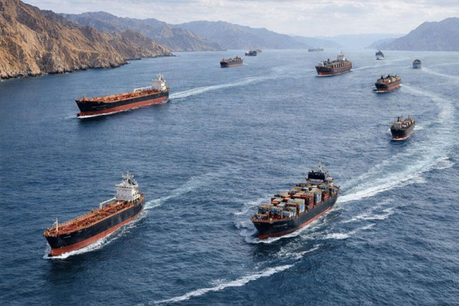 হরমুজ প্রণালিতে 'বন্ধু' দেশগুলোর ফি মওকুফের ঘোষণা