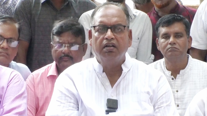 ফেব্রুয়ারির মধ্যভাগ থেকে দেশে নির্বাচনী পরিবেশ থাকবে না: দুদু