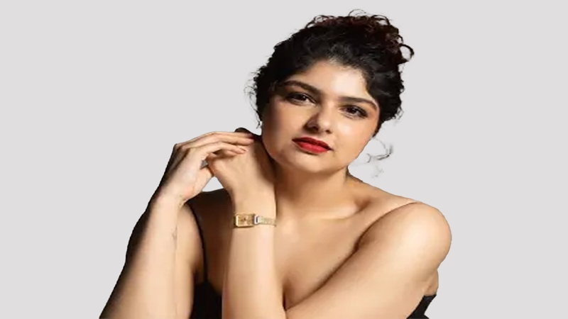 দ্বিতীয় বাগদান সারলেন আনশুলা কাপুর