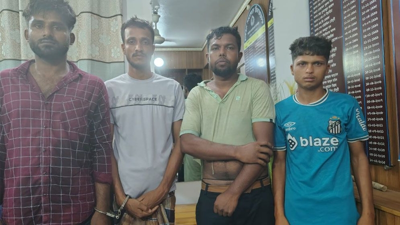 মুরাদনগরে নারীকে বিবস্ত্র করে ভিডিও প্রকাশের নেপথ্যে ছাত্রলীগ নেতা