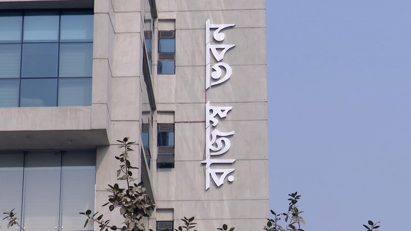 টানা কর্মবিরতিতে ব্যাহত কাস্টমস-রাজস্ব আদায়