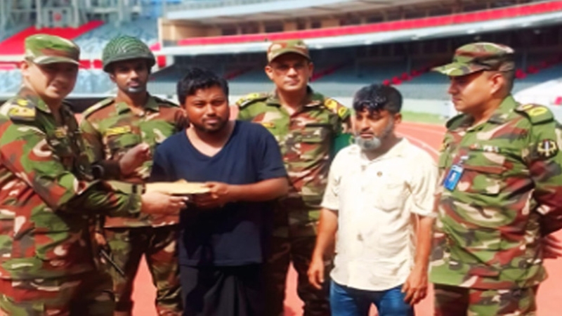 সেনাবাহিনীর দুঃখপ্রকাশ, লাখ টাকা উপহার