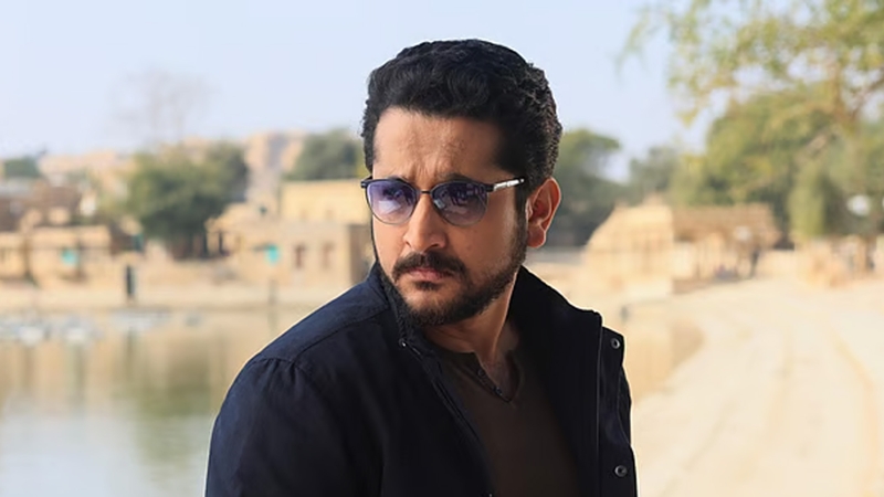 পুত্রকে নিয়ে ফেসবুক পোস্টে যা লিখলেন পরমব্রত