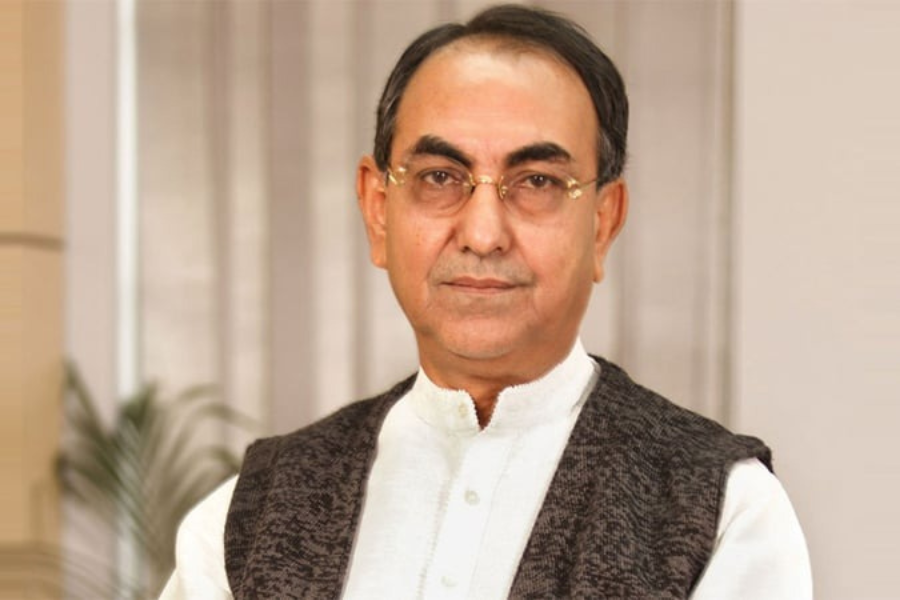 নির্বাচন কমিশন দায়িত্বশীল আচরণ করছে না: মির্জা আব্বাস