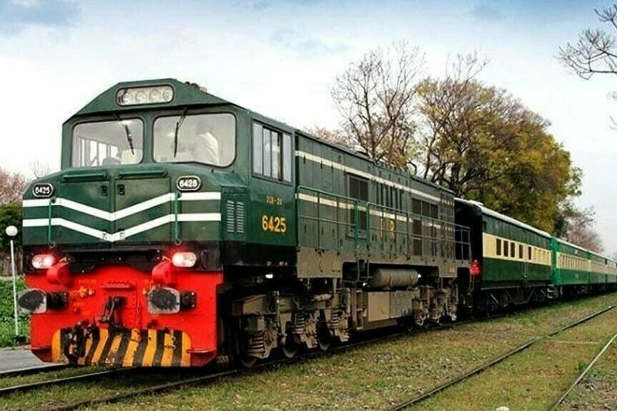 পাকিস্তান থেকে মালবাহী ওয়াগন ও বগি কিনতে চায় বাংলাদেশ