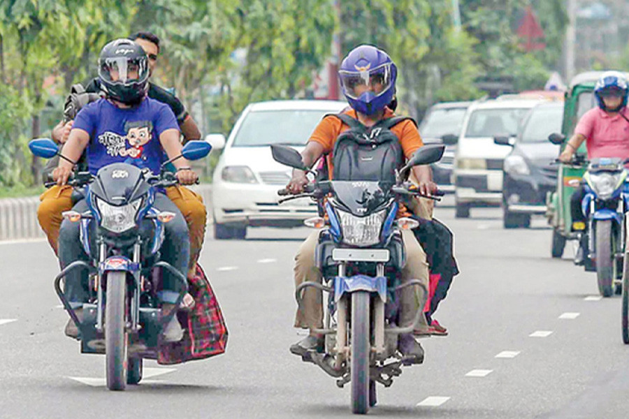 মধ্যরাত থেকে মোটরসাইকেল চলাচলে নিষেধাজ্ঞা