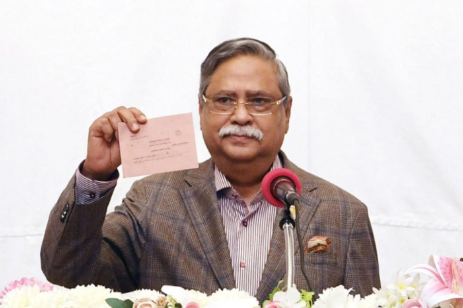 পোস্টাল ব্যালটে ভোট দিয়েছেন রাষ্ট্রপতি