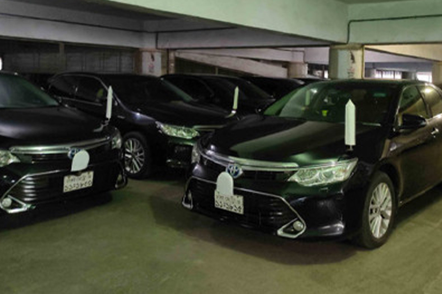 নতুন মন্ত্রীদের জন্য প্রস্তুত ৫০ গাড়ি