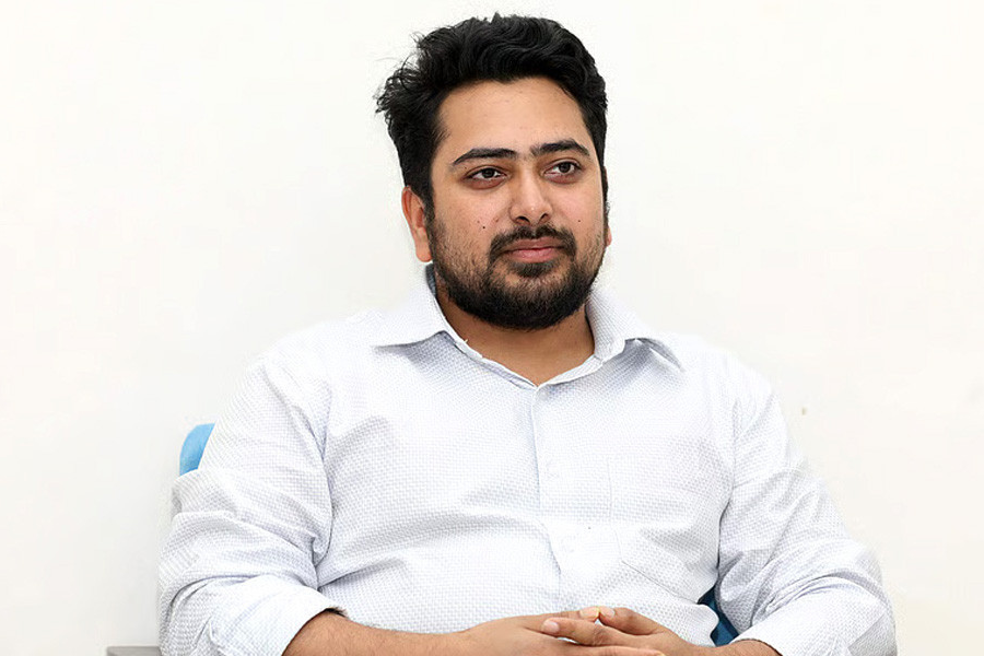 হান্নান মাসউদকে নিয়ে নাহিদ ইসলামের পোস্ট