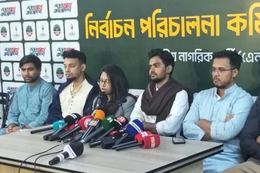 আতঙ্ক সৃষ্টি করে নির্বাচন বানচালের চেষ্টা যেন সফল না হয়: আসিফ মাহমুদ