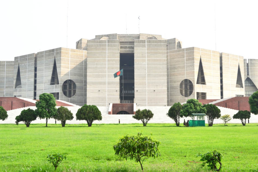 মন্ত্রিসভায় যাচ্ছেন যারা