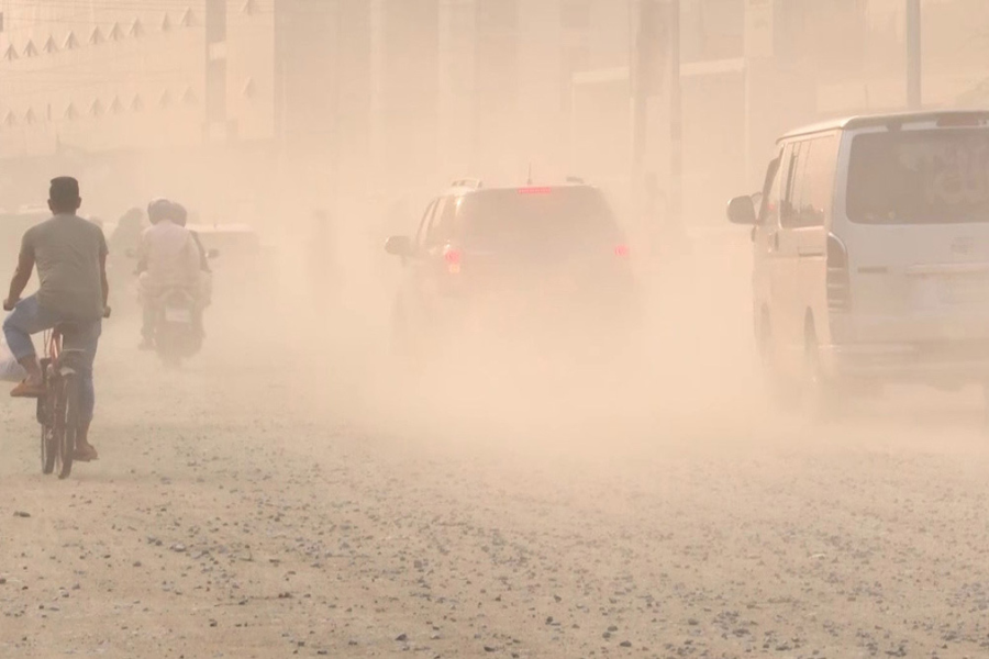 বায়ুদূষণে বিশ্বসেরা ঢাকা