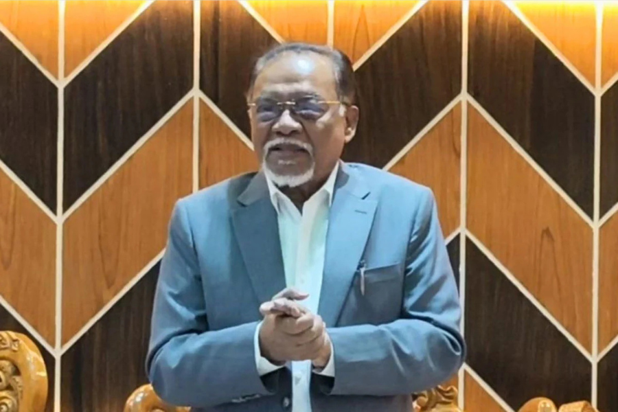 ঐক্যবদ্ধভাবে সম্বৃদ্ধ বাংলাদেশ গড়তে চাই: জনপ্রশাসন উপদেষ্টা