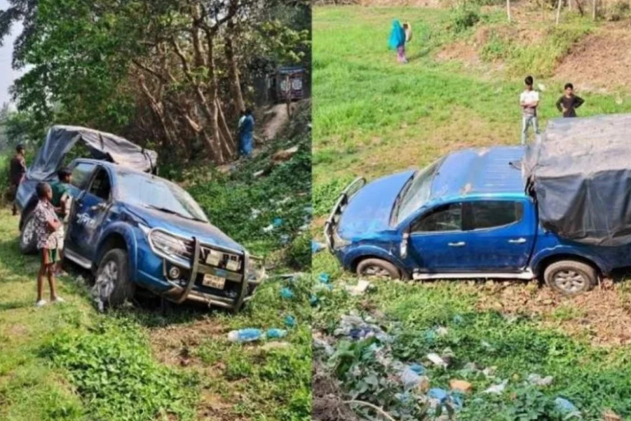 প্রতিমন্ত্রীর প্রটোকলে যাওয়ার পথে পুলিশভ্যান উল্টে আহত ৭