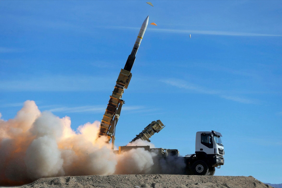 ইসরায়েলকে লক্ষ্য করে নতুন করে মিসাইল ছুড়ল ইরান